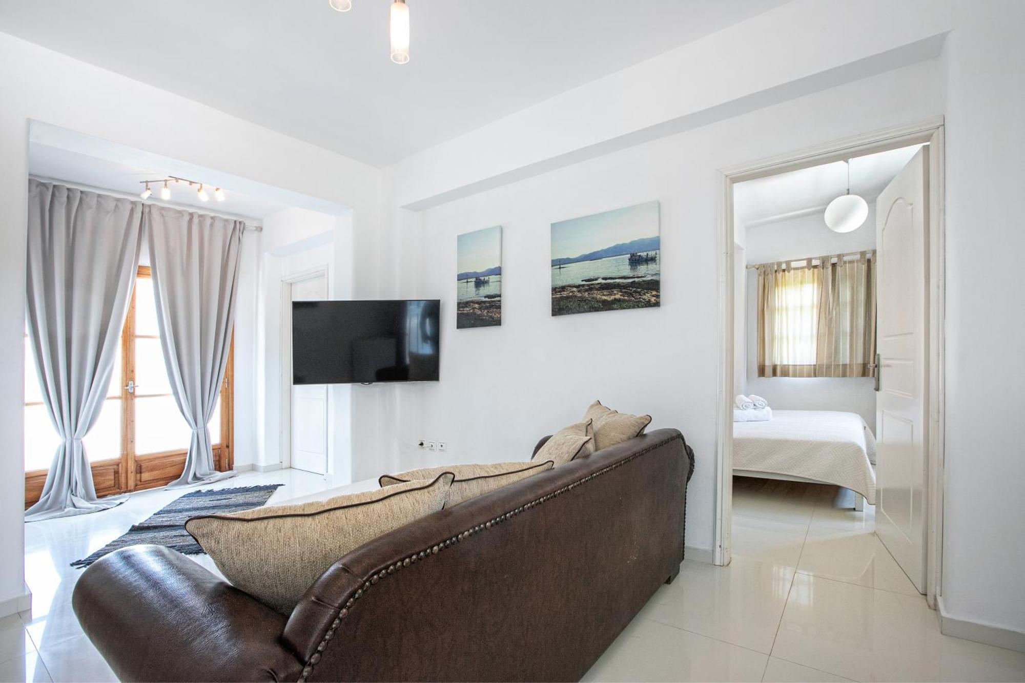 Eight Dimensions Capari Suites Elafonisos Room photo